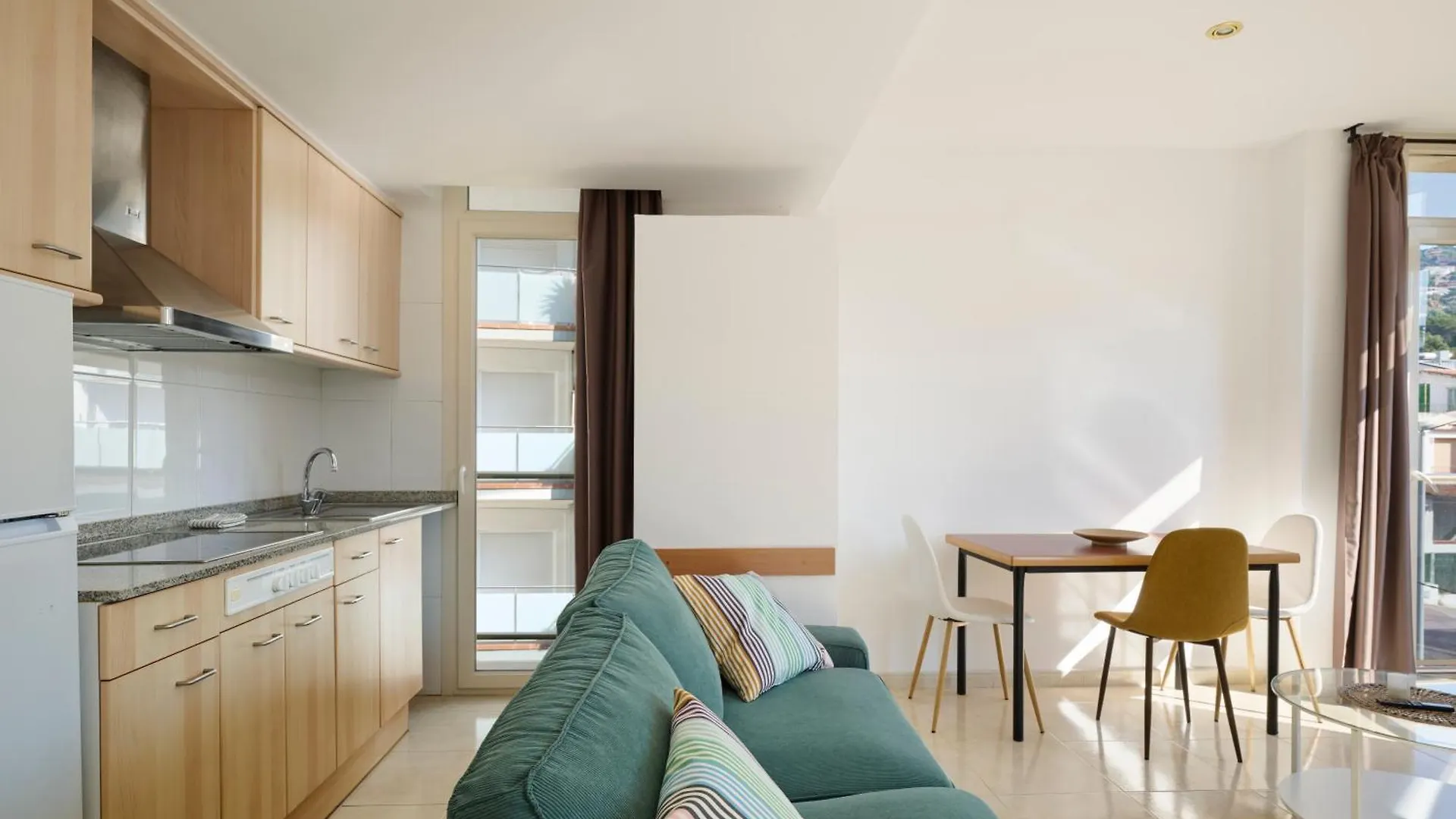 Apartamento Apartaments Superiors Mtb Only Couples Lloret de Mar España