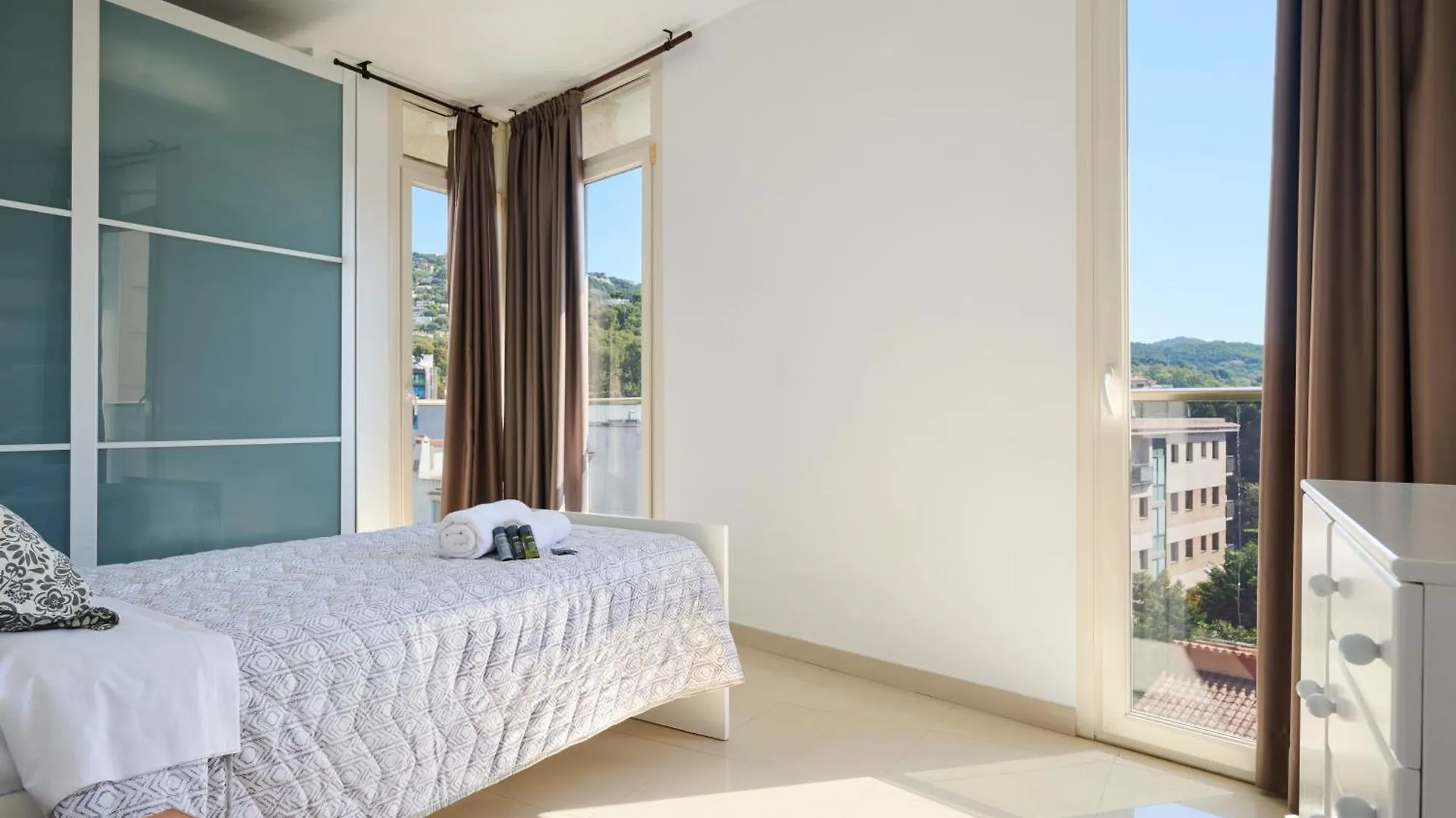 Apartaments Superiors Mtb Only Couples Lloret de Mar 0*,
