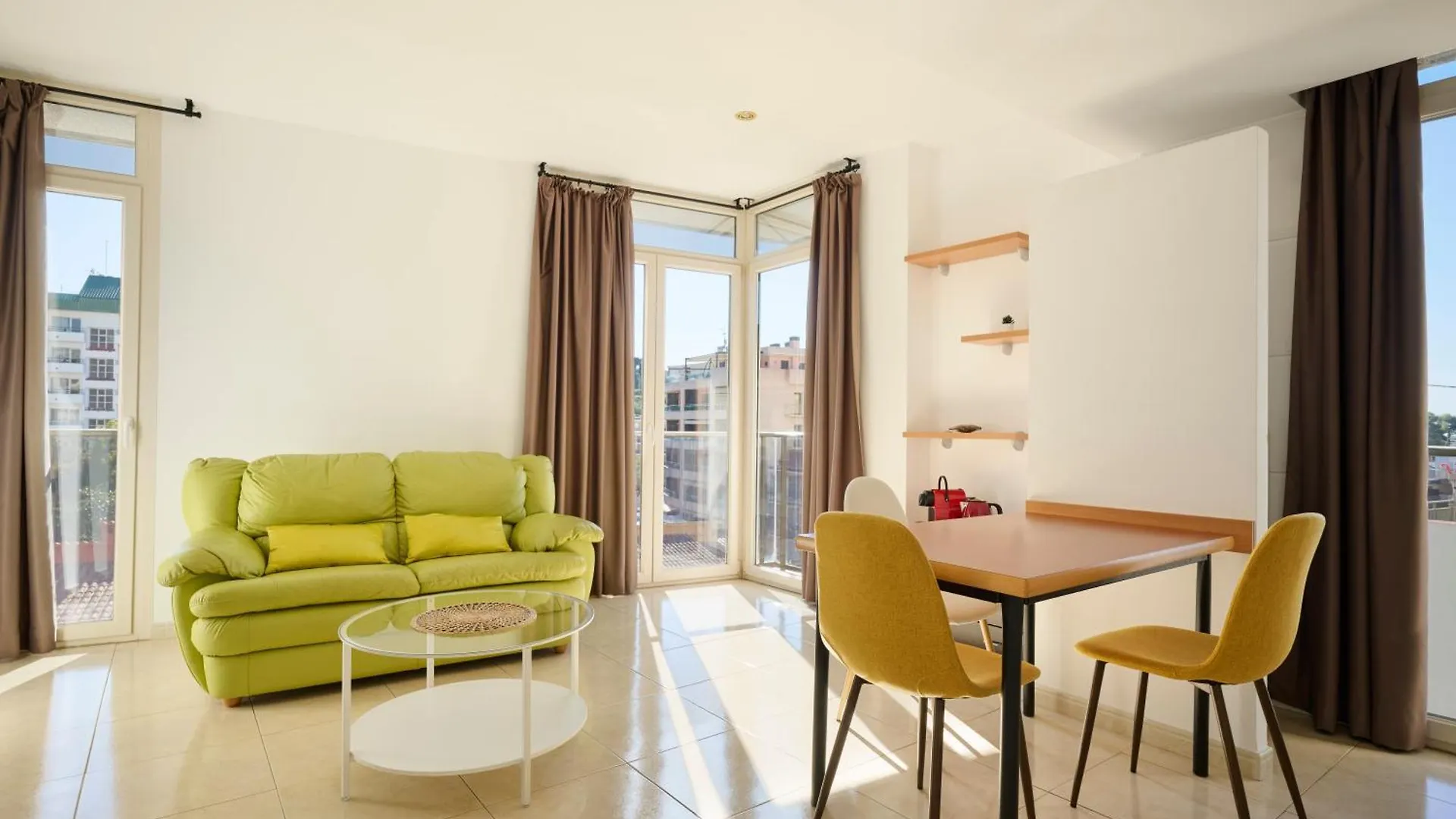 Apartaments Superiors Mtb Only Couples Lloret de Mar Apartment